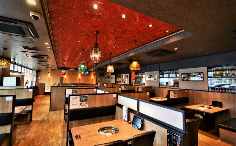 チファジャ甲府湯村店の店内