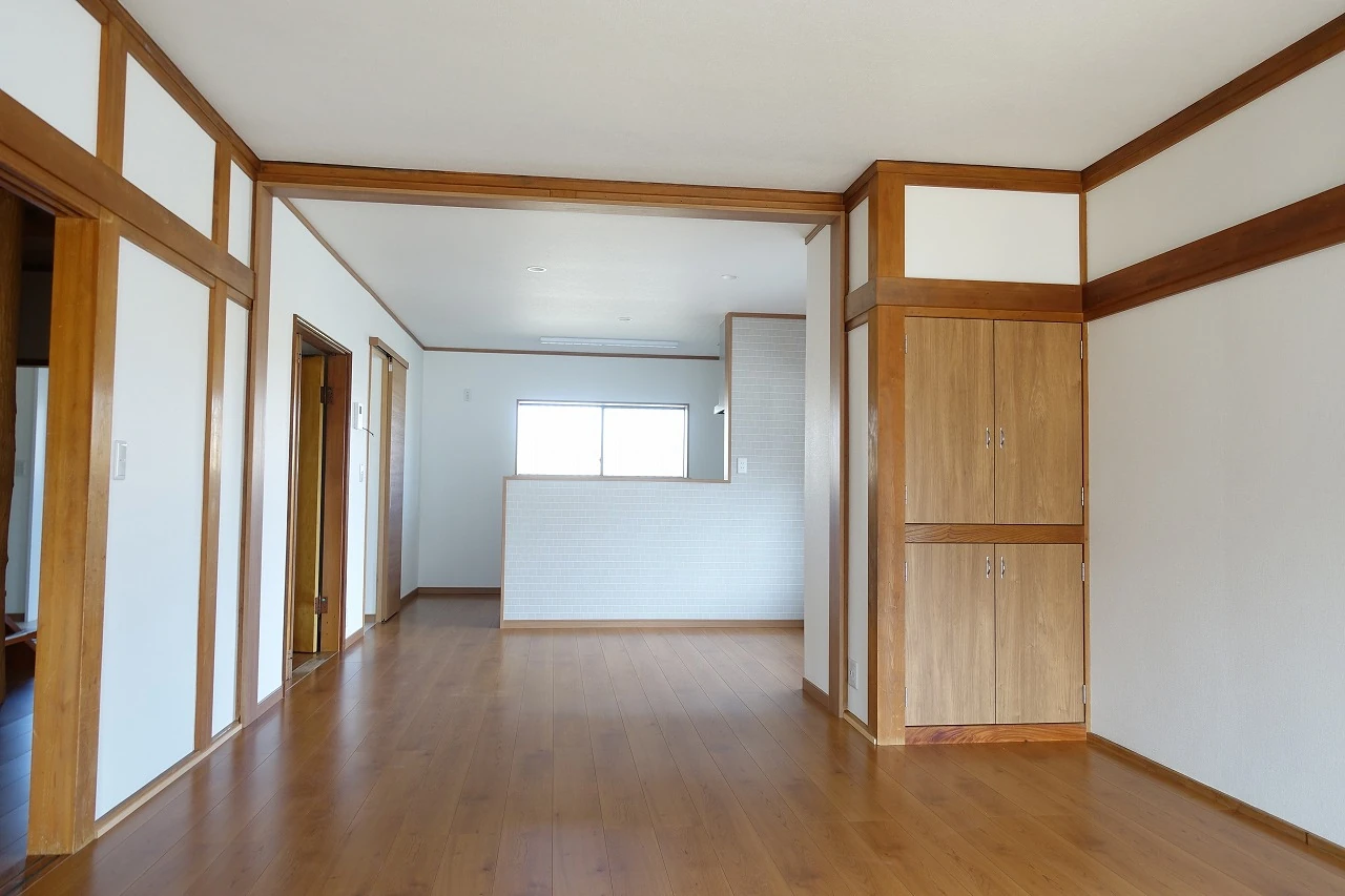 市川三郷町のフルリフォーム済み住宅の室内